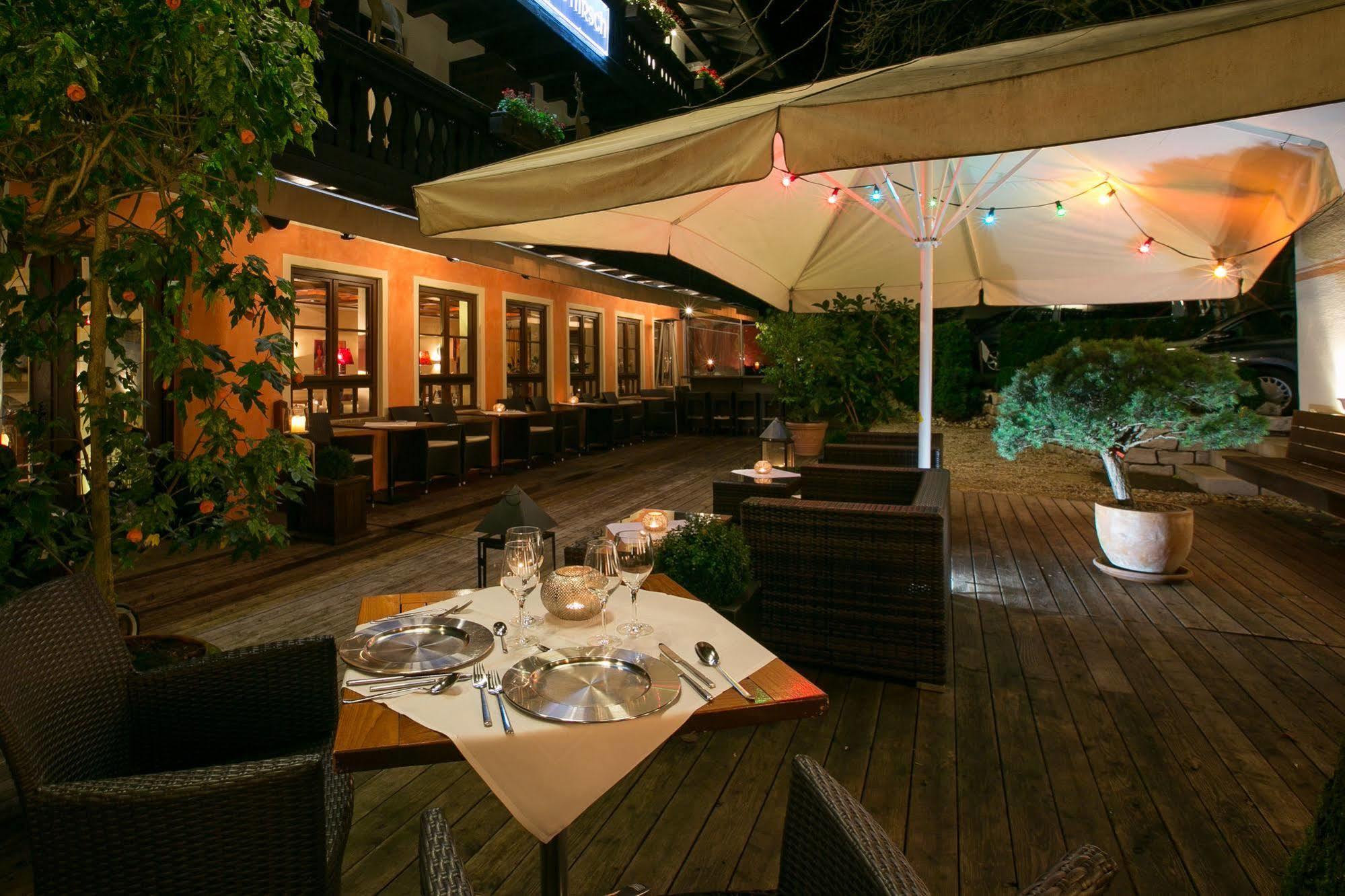 Hotel Hirsch Оберштауфен Экстерьер фото