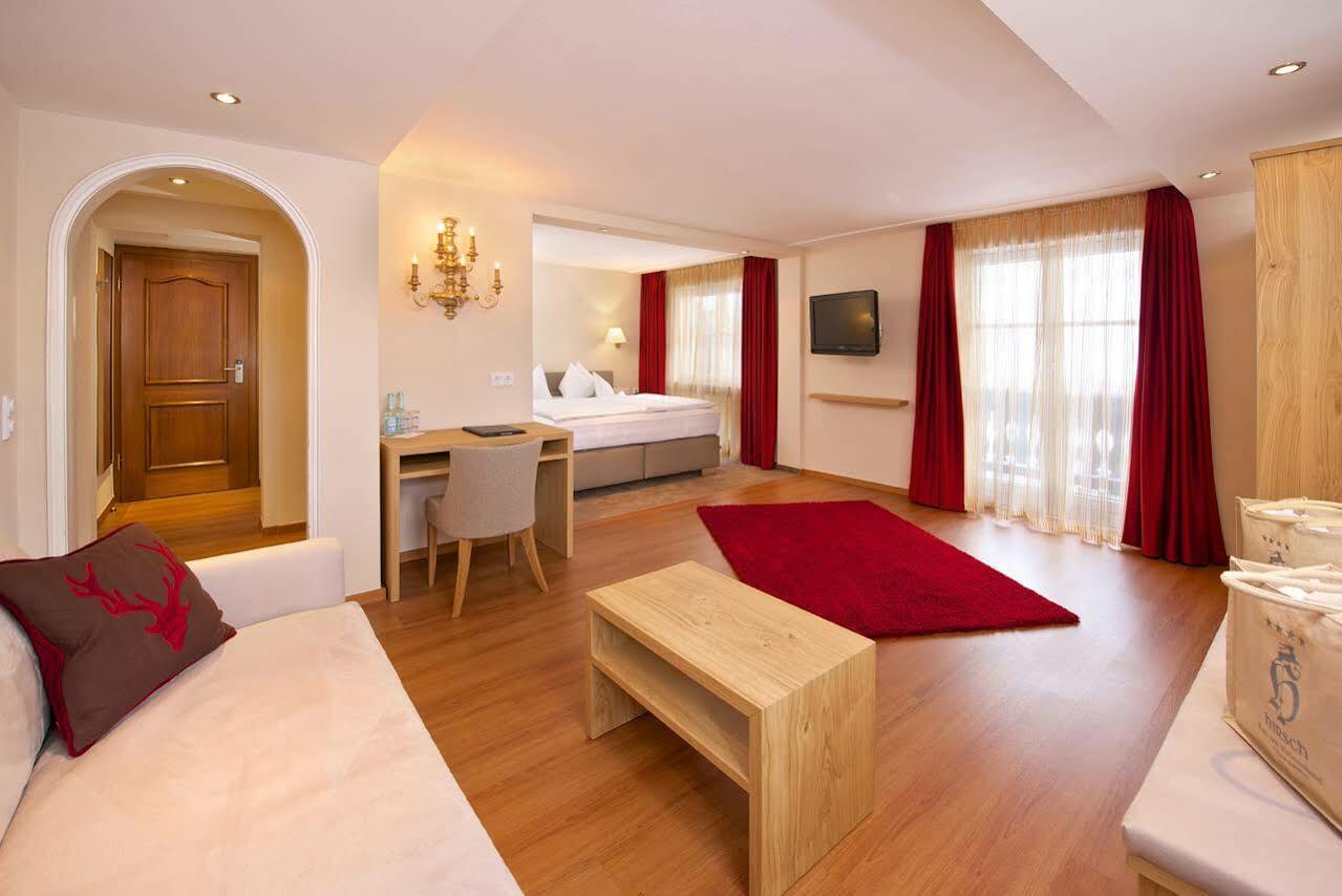 Hotel Hirsch Оберштауфен Экстерьер фото